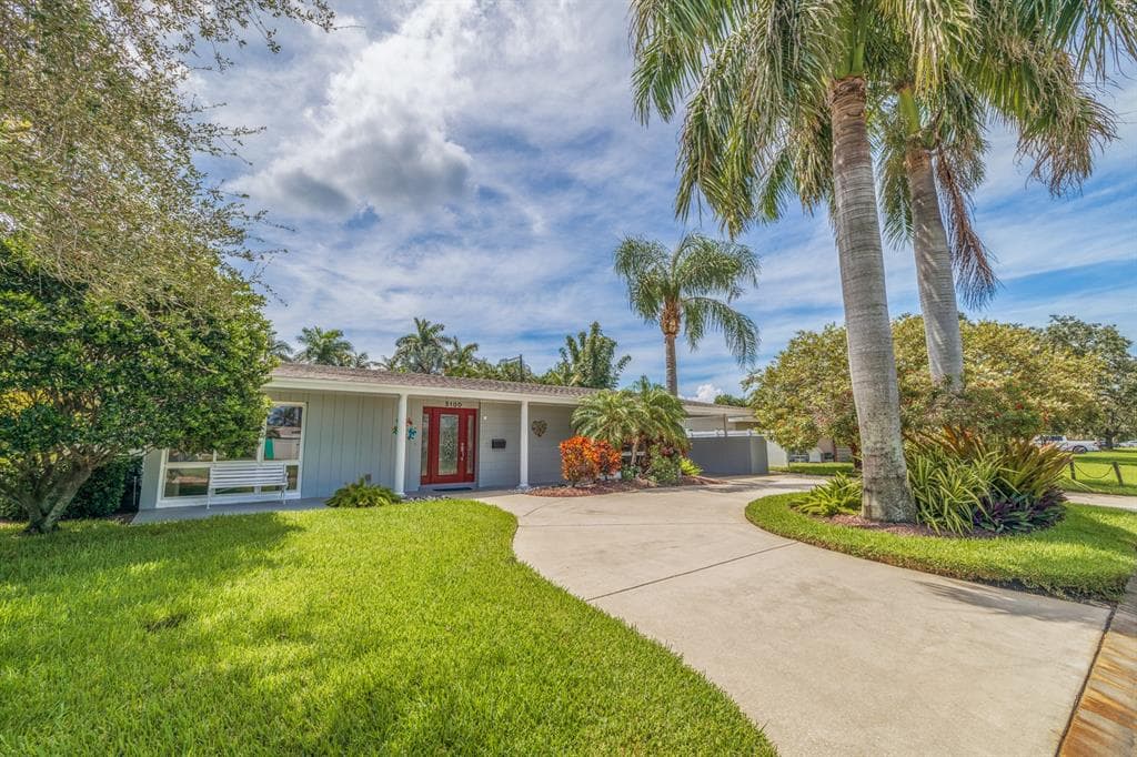 5100 42ND STREET S ST PETERSBURG, FL 33711