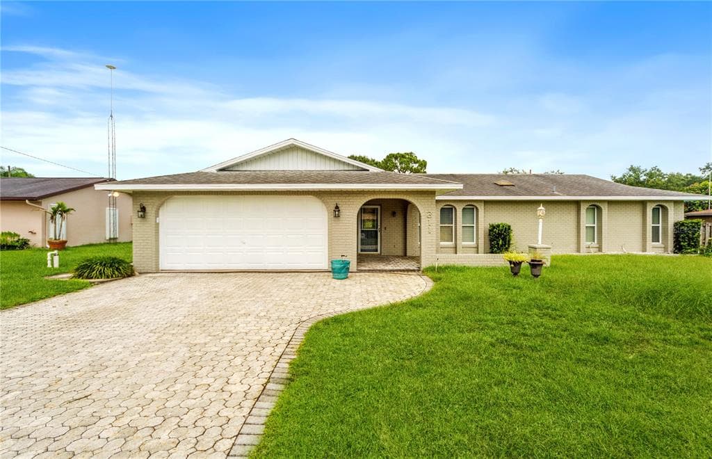 311 IBIS AVENUE SEBRING, FL 33870