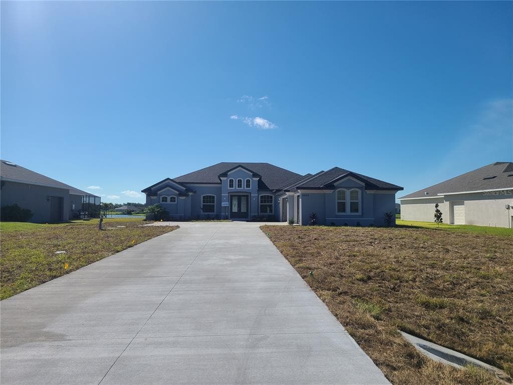 5259 LAKE VENICE DRIVE WIMAUMA, FL 33598