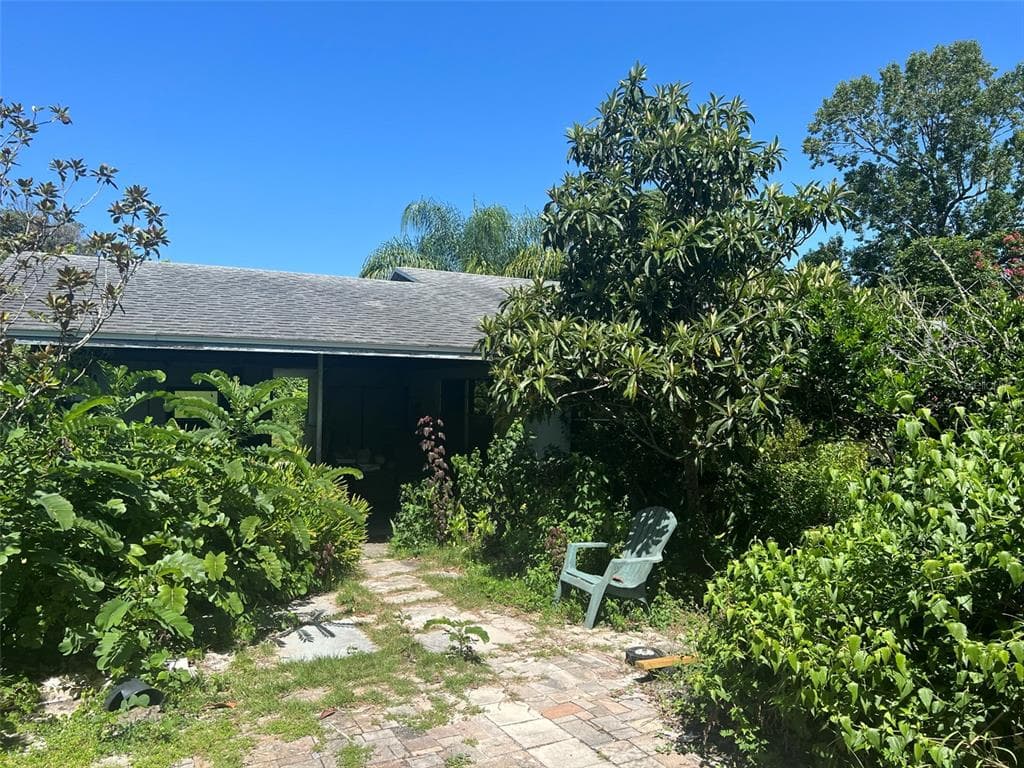 2232 SUNNY VIEW DRIVE OVIEDO, FL 32765