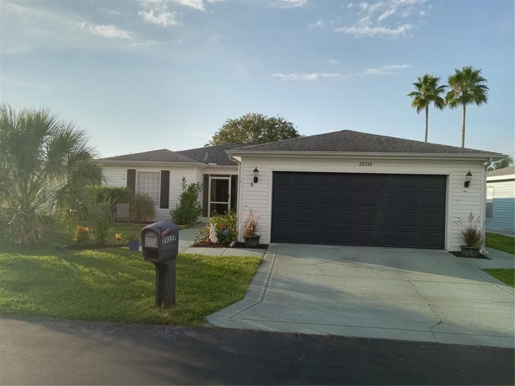 29359 PRINCEVILLE DRIVE SAN ANTONIO, FL 33576