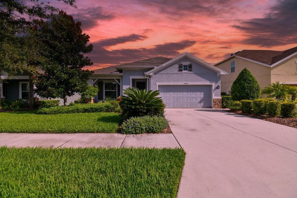 14729 TRAILS EDGE BOULEVARD ODESSA, FL 33556