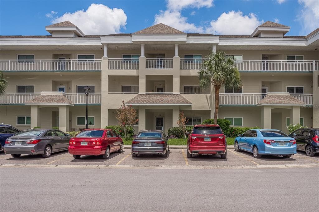 2210 UTOPIAN DRIVE E UNIT 216 CLEARWATER, FL 33763