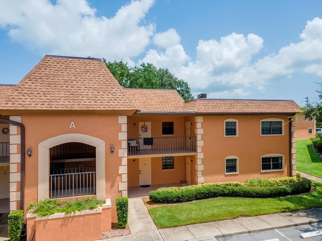 12900 VONN ROAD UNIT A105 LARGO, FL 33774