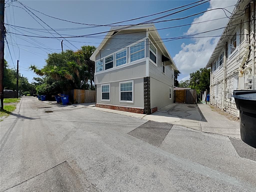 4810 2ND AVENUE N UNIT G ST PETERSBURG, FL 33713