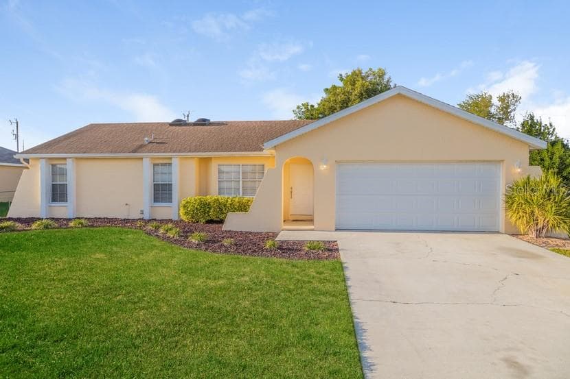 147 SE 4TH TERRACE CAPE CORAL, FL 33990
