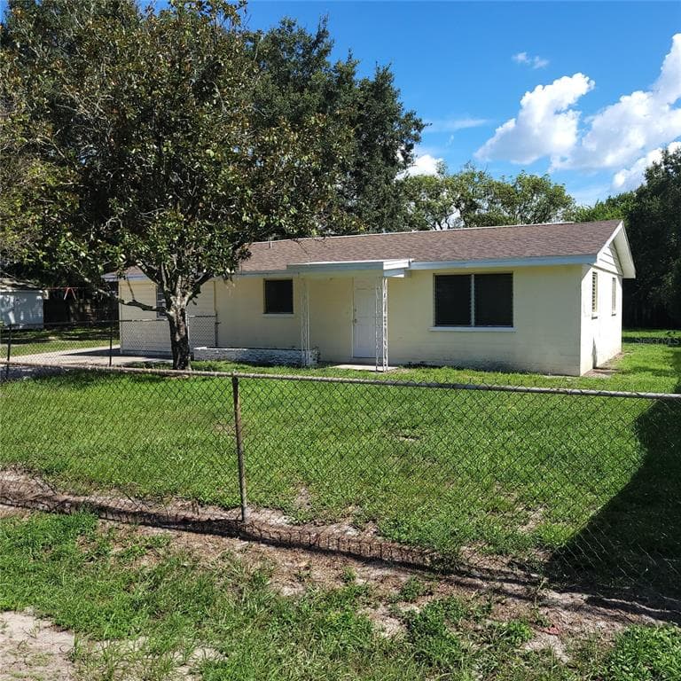 2320 IVEY LANE LAKELAND, FL 33815