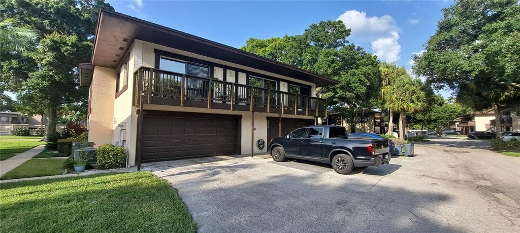 2937 BOUGH AVENUE UNIT D CLEARWATER, FL 33760