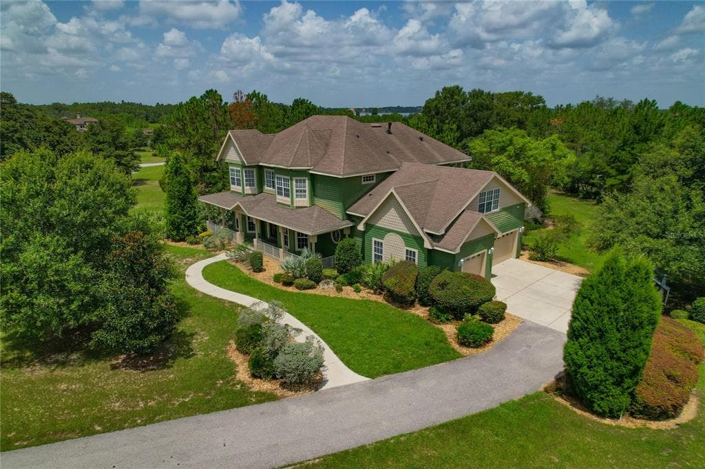 10548 BROADLAND PASS