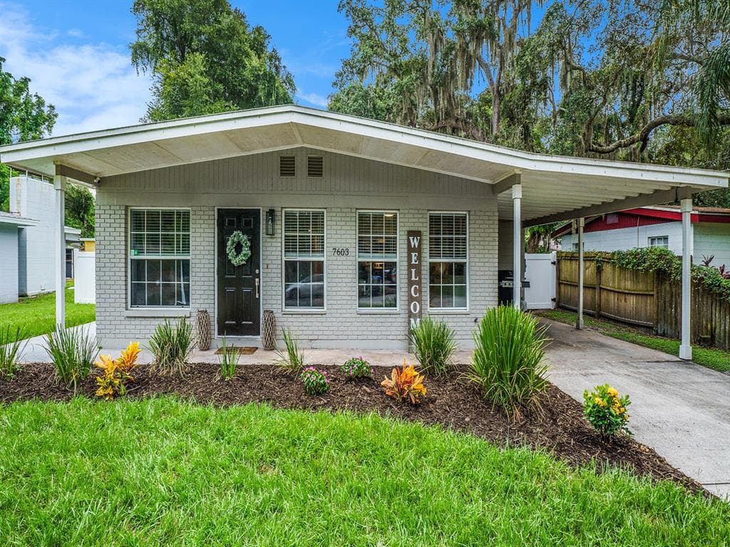 7603 SHARON DRIVE TAMPA, FL 33617