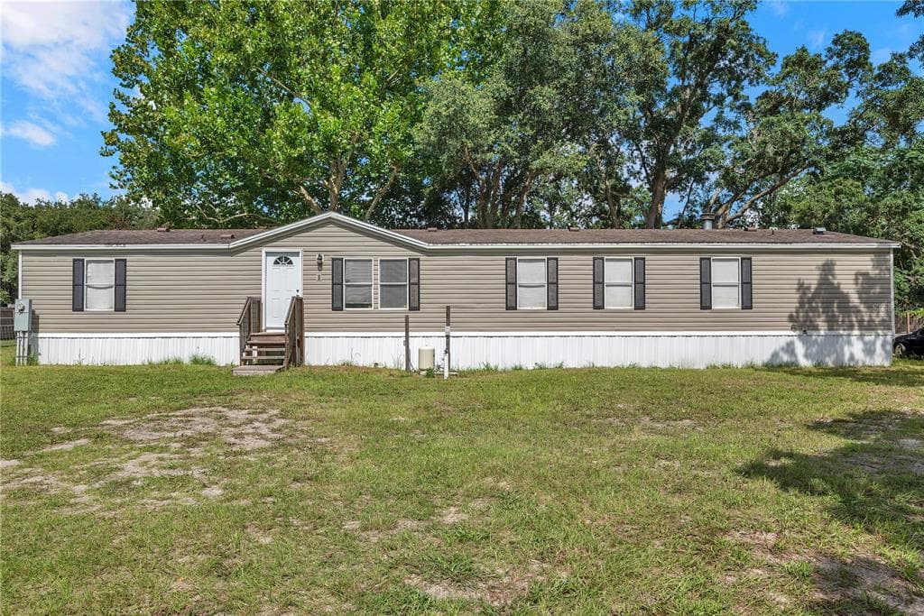 17125 LAWLESS ROAD SPRING HILL, FL 34610