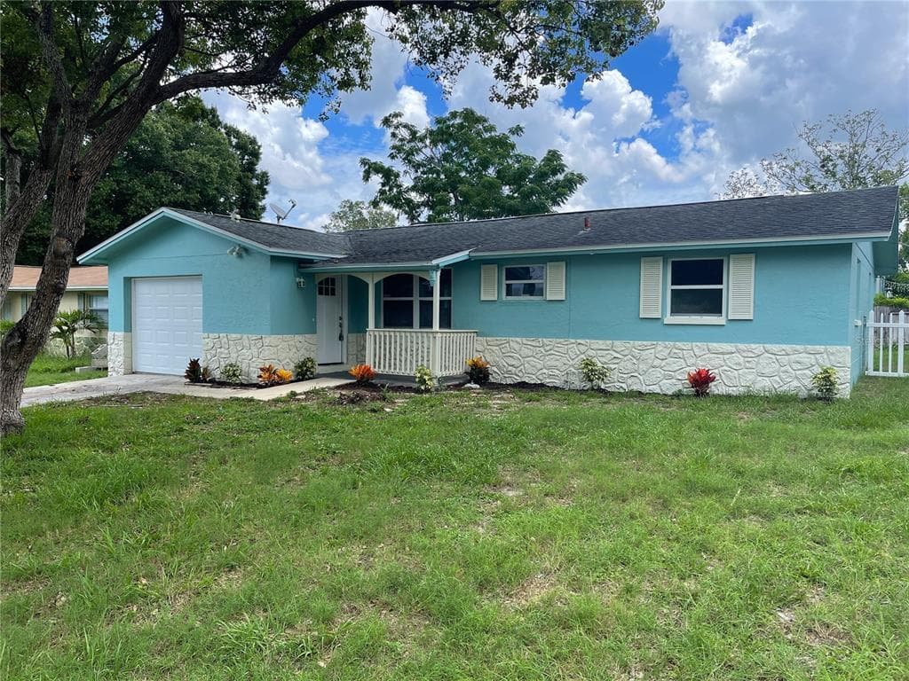 1415 COPPERTREE DRIVE TARPON SPRINGS, FL 34689