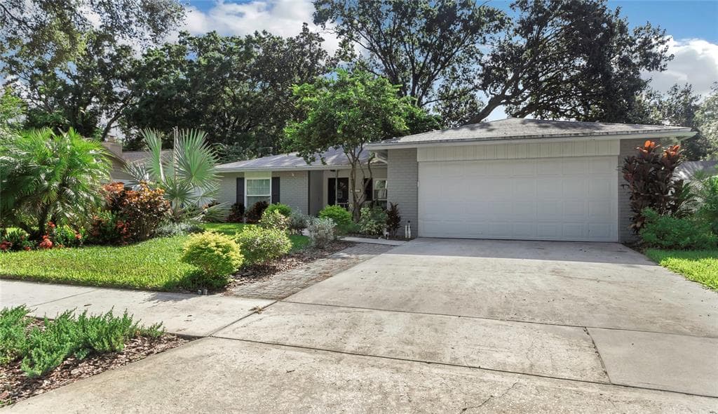 2312 TOWERY TRAIL LUTZ, FL 33549