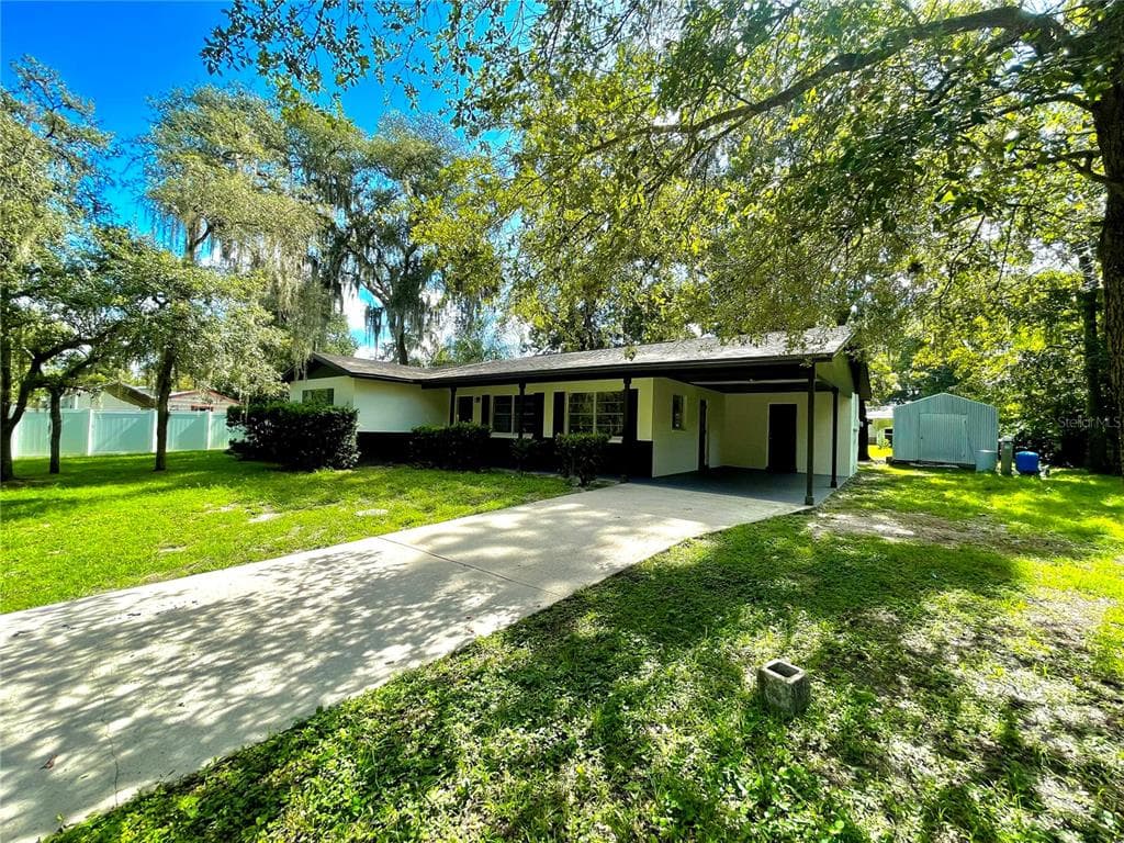 6317 MOSSWOOD DRIVE SEFFNER, FL 33584