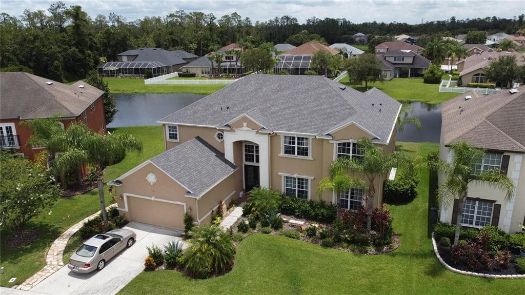 3300 EVENING BREEZE LOOP WESLEY CHAPEL, FL 33544