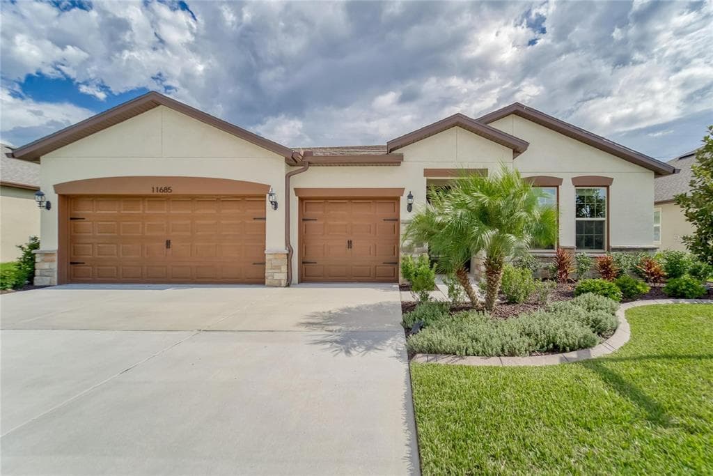 11685 BRIGHTON KNOLL LOOP RIVERVIEW, FL 33579