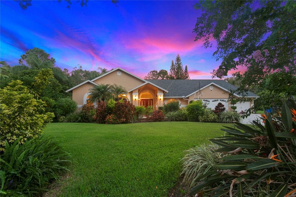 5908 HAMMOCK WOODS DRIVE ODESSA, FL 33556