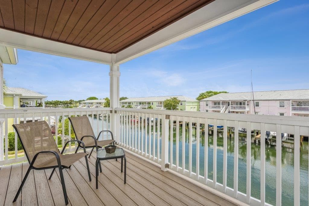 5156 BEACH DRIVE SE UNIT C ST PETERSBURG, FL 33705