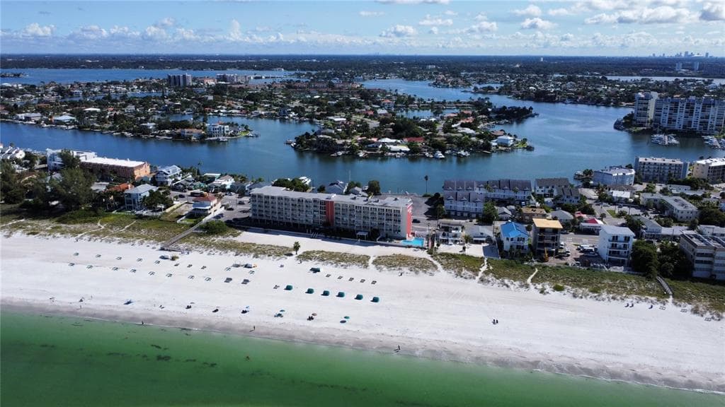 9980 GULF BOULEVARD UNIT 609 TREASURE ISLAND, FL 33706