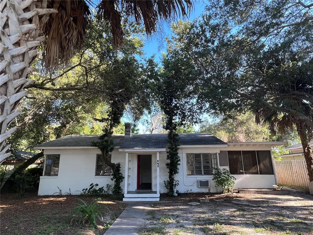 549 WOODLAWN STREET CLEARWATER, FL 33756