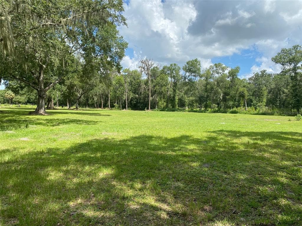 6011 ALLEN LANE LAKELAND, FL 33811