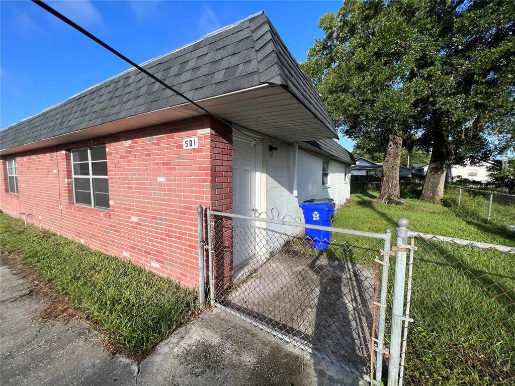 501 CHOCTAW AVENUE LAKELAND, FL 33815