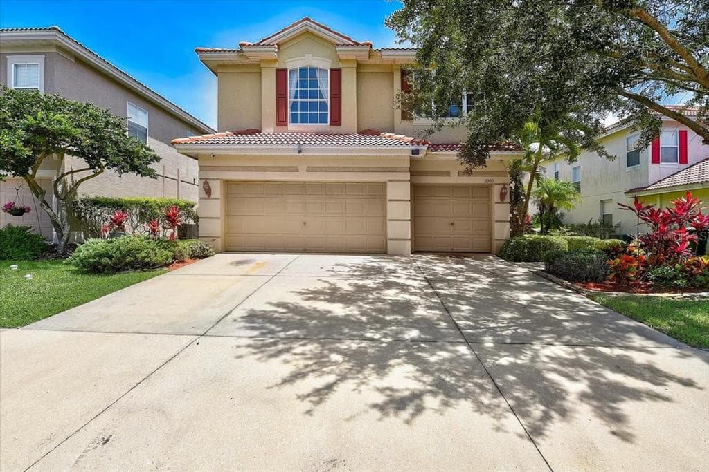 2300 HANNAH WAY S DUNEDIN, FL 34698