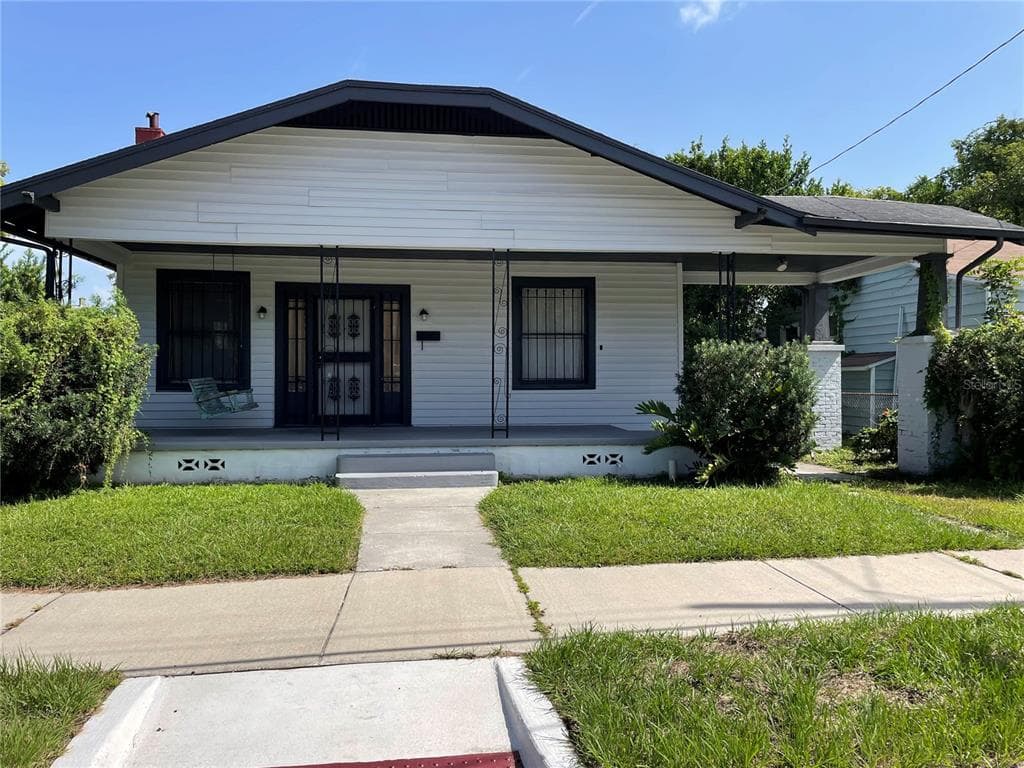 827 W AMELIA AVENUE TAMPA, FL 33602