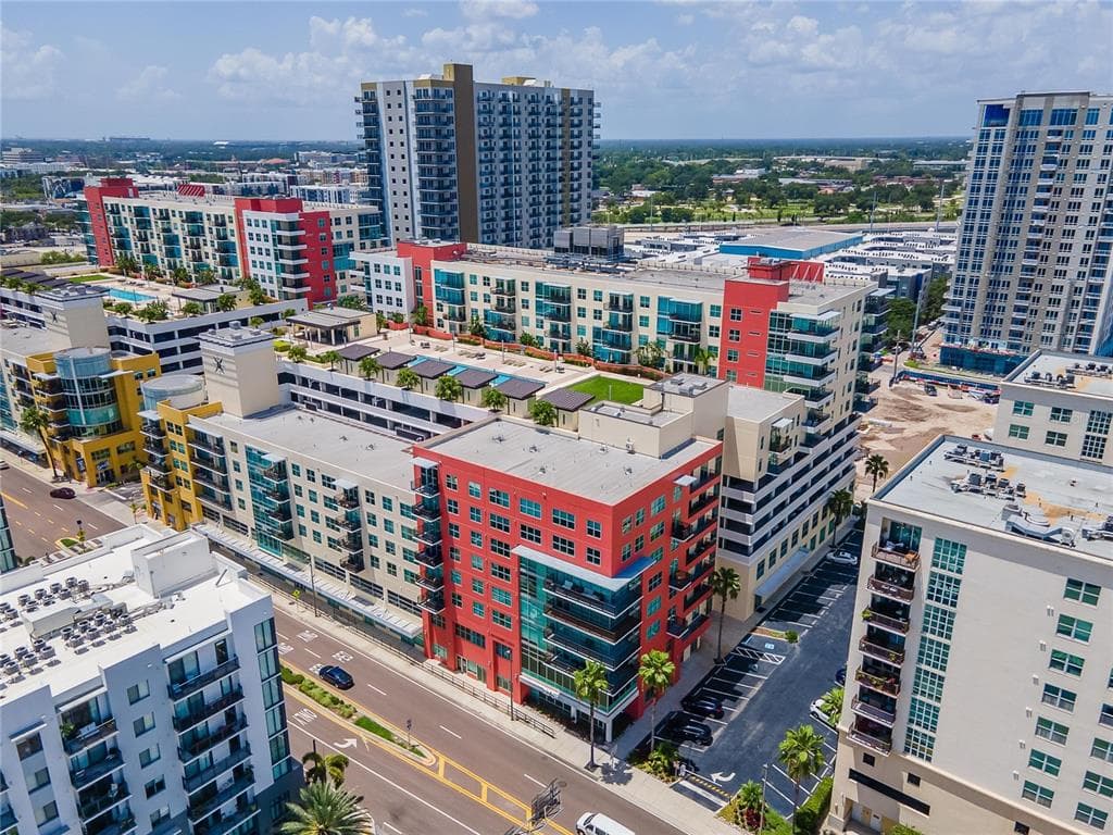 1120 E KENNEDY BOULEVARD UNIT 1529