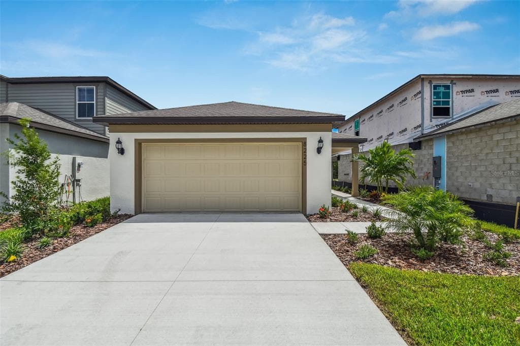 8225 REEFBAY COVE PARRISH, FL 34219