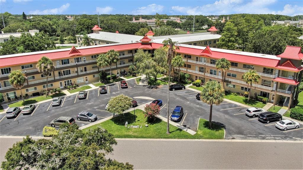 2402 ECUADORIAN WAY UNIT 14 CLEARWATER, FL 33763