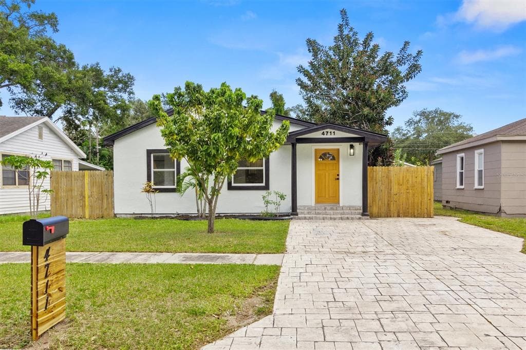 4711 23RD STREET N ST PETERSBURG, FL 33714