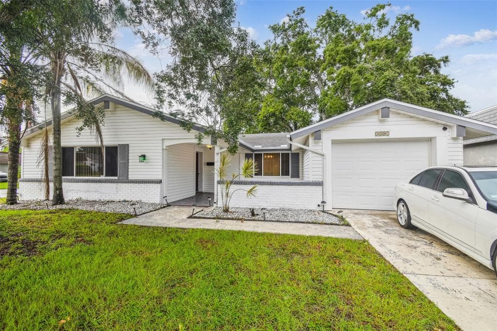 3507 LANDALE DRIVE HOLIDAY, FL 34691
