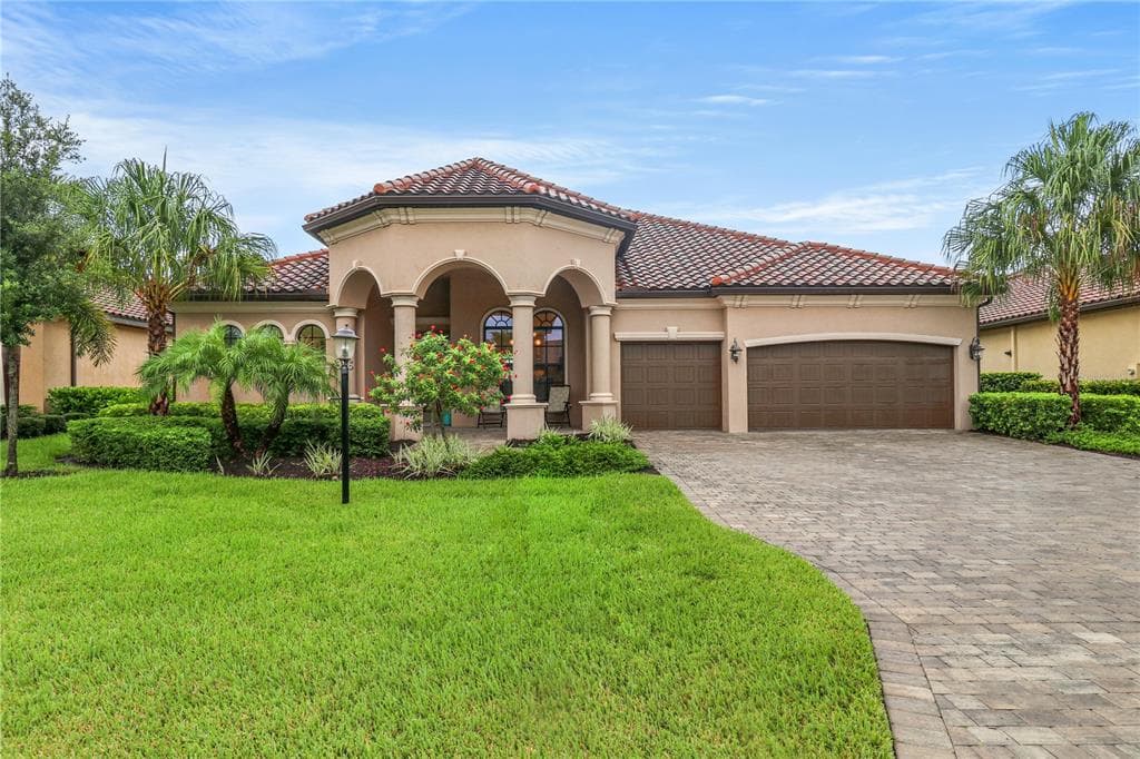 5641 ARNIE LOOP LAKEWOOD RANCH, FL 34211