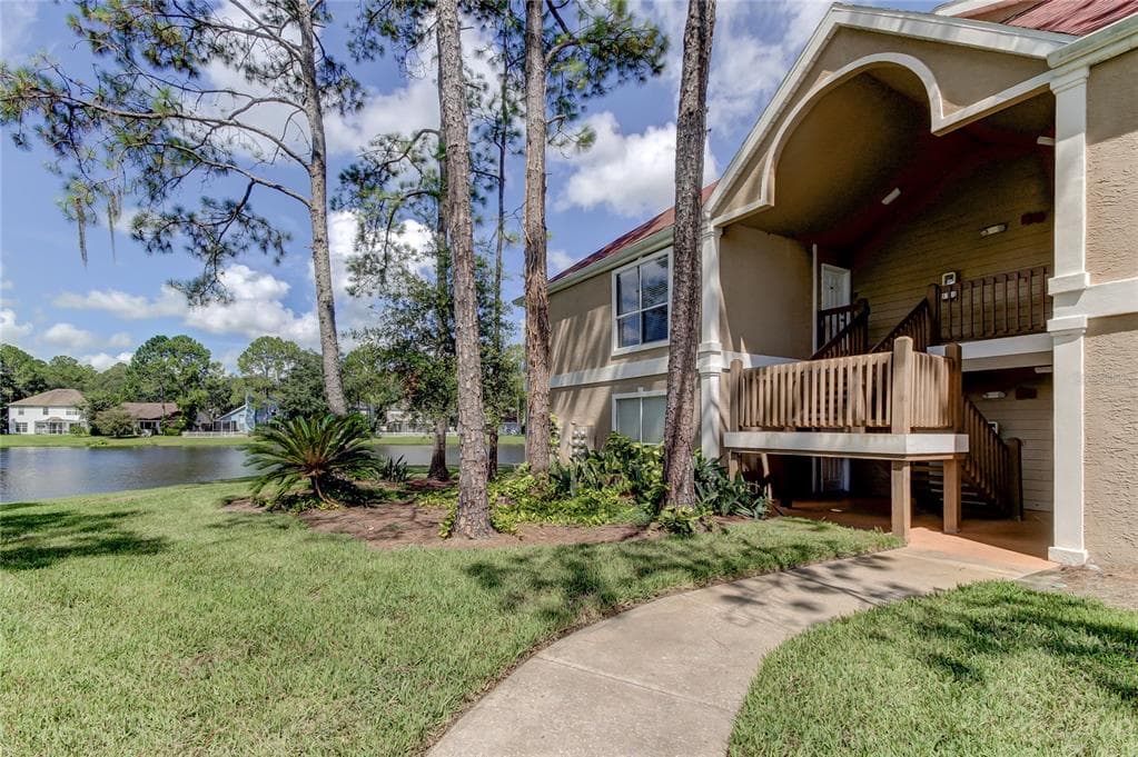 9481 HIGHLAND OAK DRIVE UNIT 1106 TAMPA, FL 33647