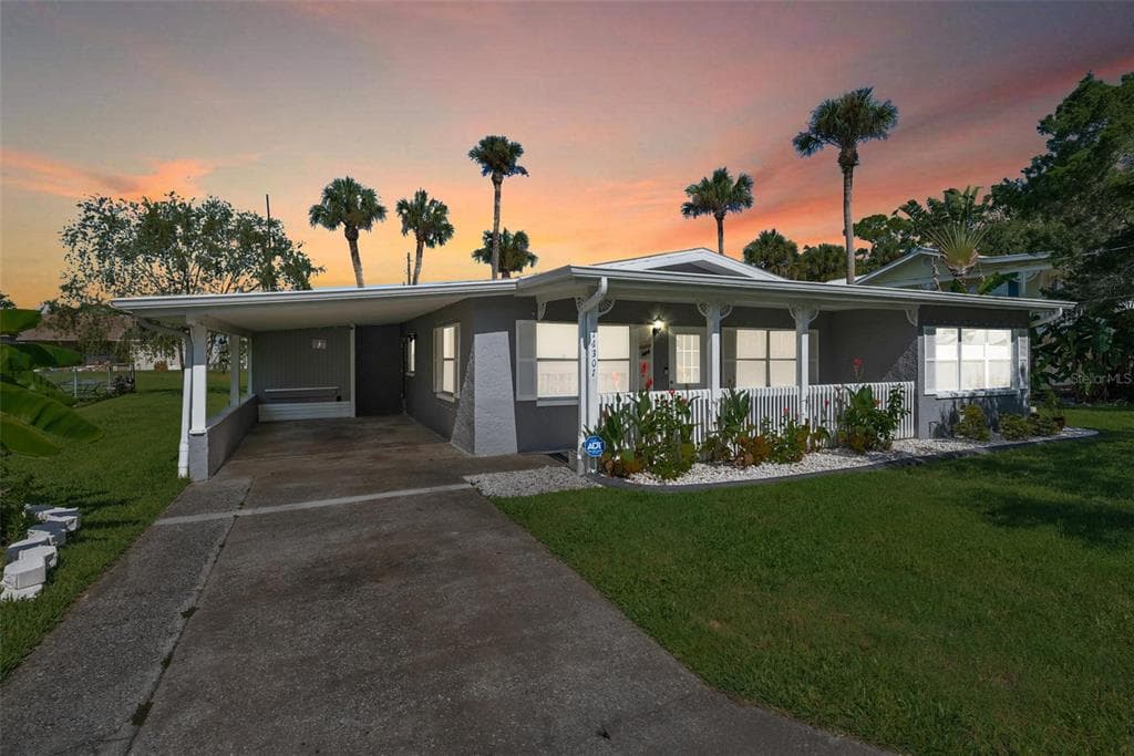14301 CLAMSHELL LANE HUDSON, FL 34667