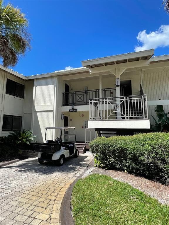 4762 FOX HUNT DRIVE UNIT C340 WESLEY CHAPEL, FL 33543