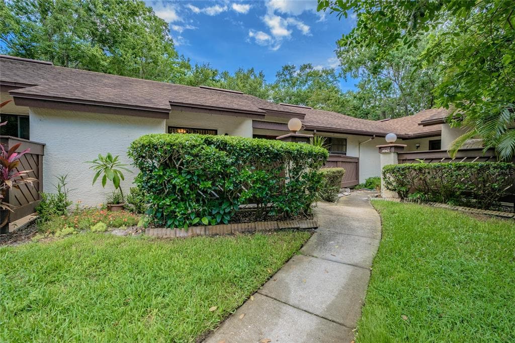 4040 DIAMOND LEAF COURT PALM HARBOR, FL 34684