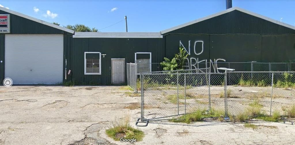 3111 E 3RD AVENUE TAMPA, FL 33605