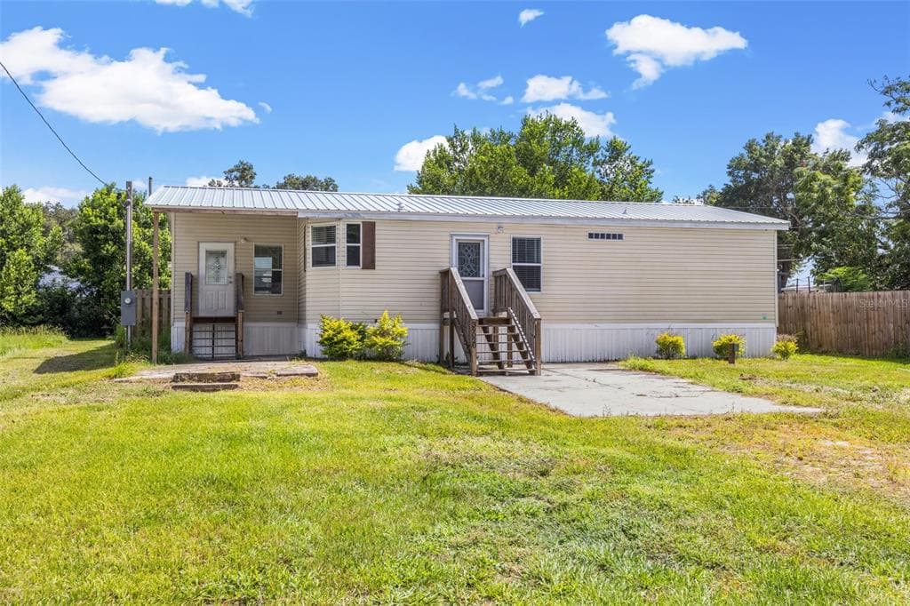 39020 KIRKLAND DRIVE ZEPHYRHILLS, FL 33542