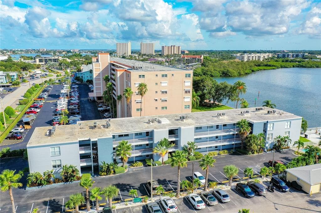 1859 SHORE DRIVE S UNIT 207 SOUTH PASADENA, FL 33707