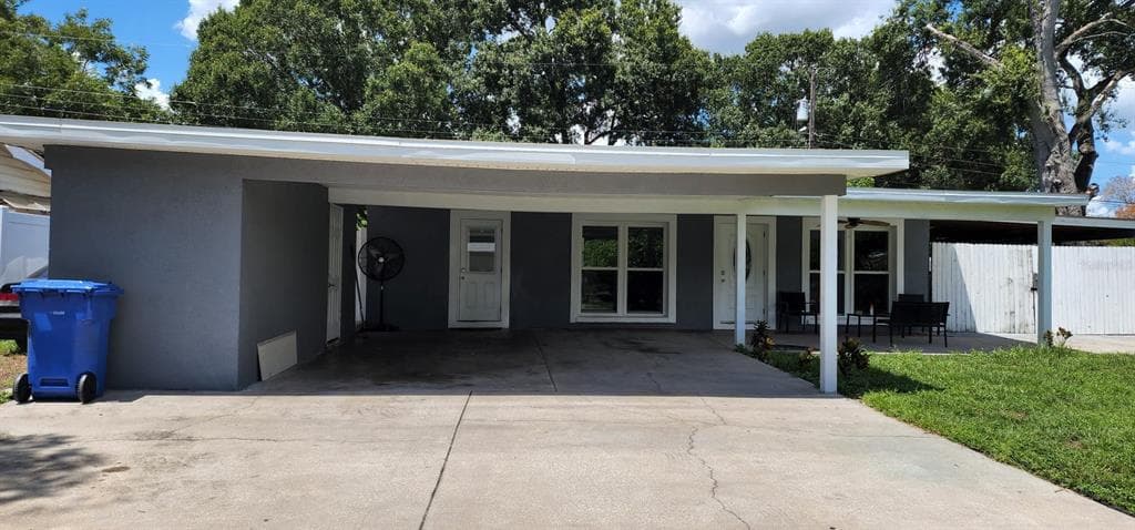7006 ROBINDALE ROAD TAMPA, FL 33619