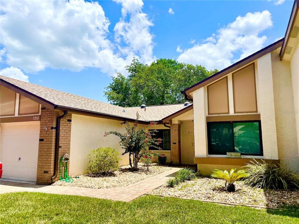7290 LOCH NESS COURT WEEKI WACHEE, FL 34613