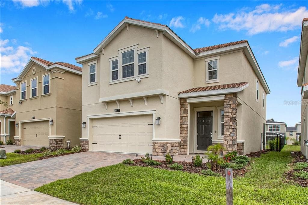 8971 FLUFFY LIE COURT CHAMPIONS GATE, FL 33896