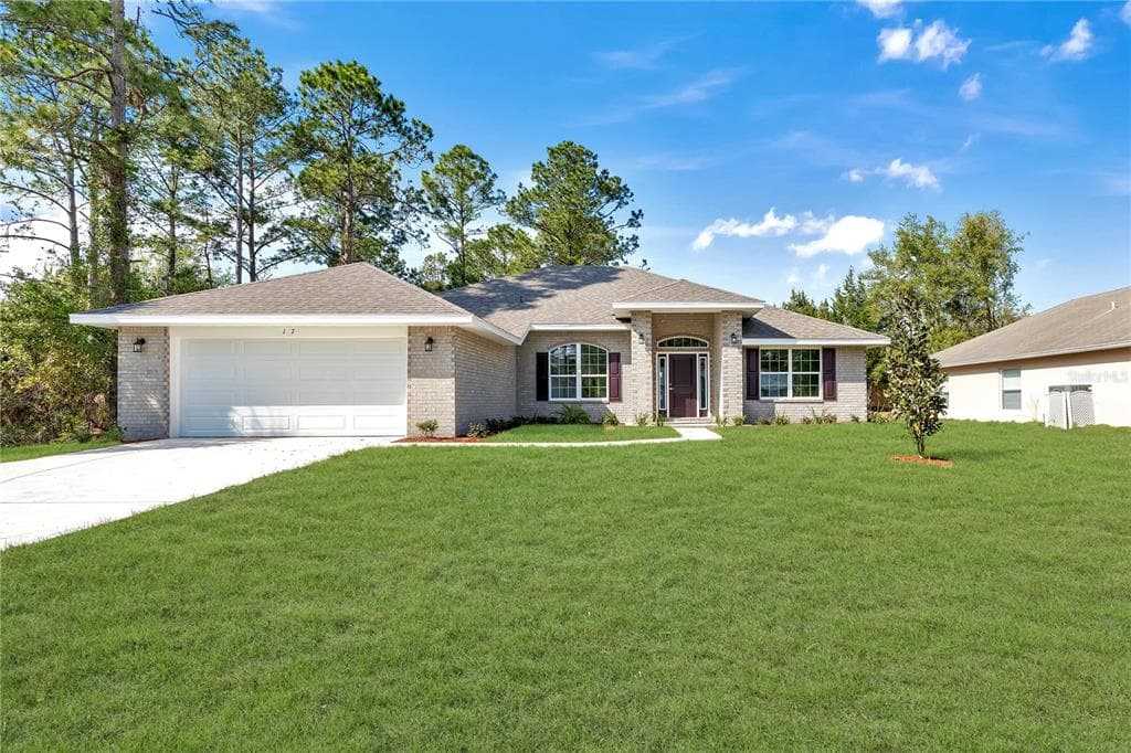 17 WHITE BIRCH LANE PALM COAST, FL 32164