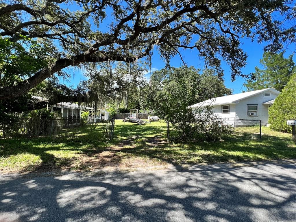14TH AVENUE NW LARGO, FL 33770
