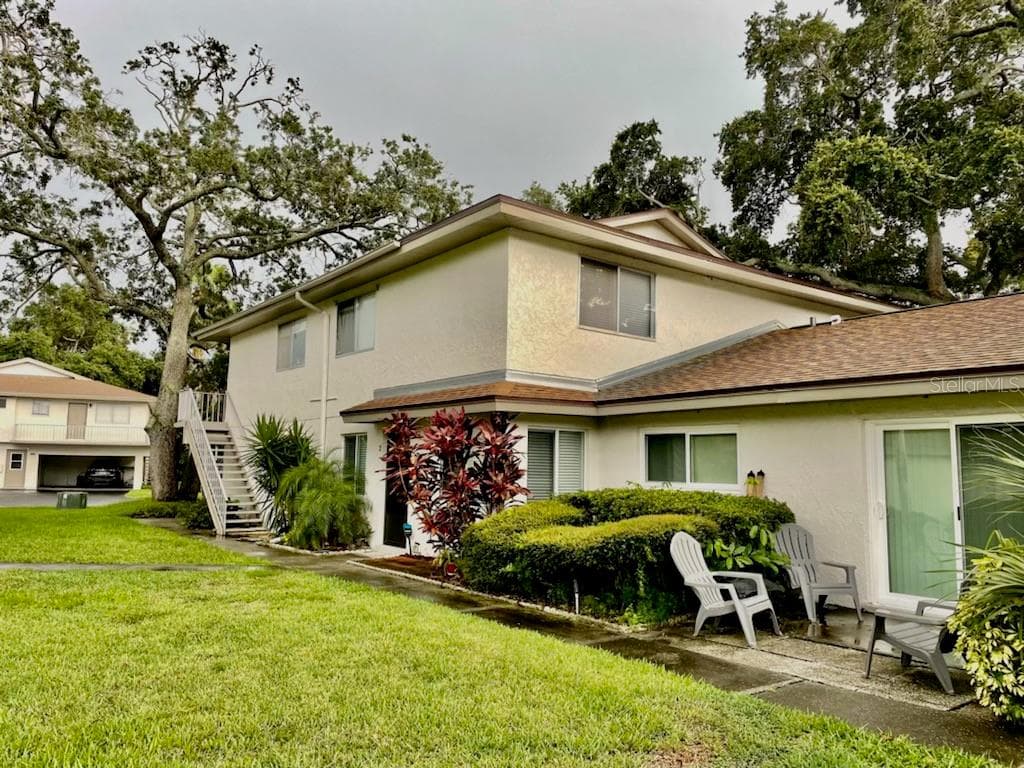 1825 BOUGH AVENUE UNIT 4 CLEARWATER, FL 33760