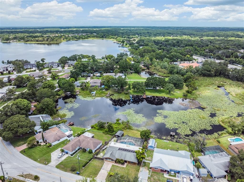 1403 HAVEN BEND TAMPA, FL 33613