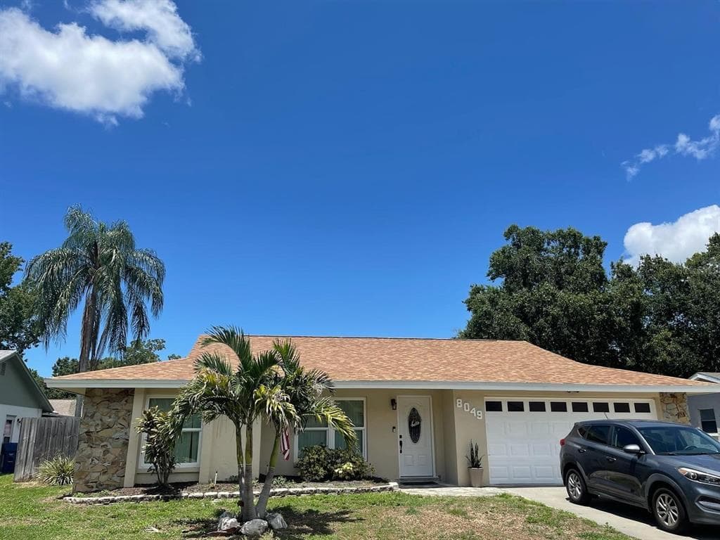 8049 BROWN PELICAN AVENUE NEW PORT RICHEY, FL 34653