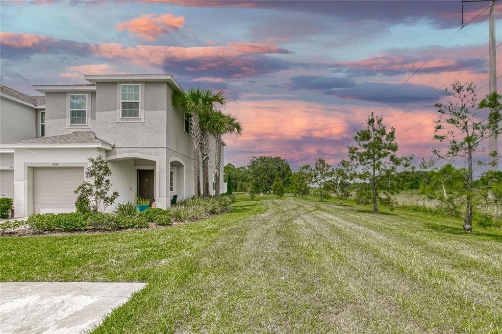 7954 EVERGREEN CREEK COURT RIVERVIEW, FL 33578